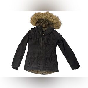 TNA Niseko parka faux fur jacket size small